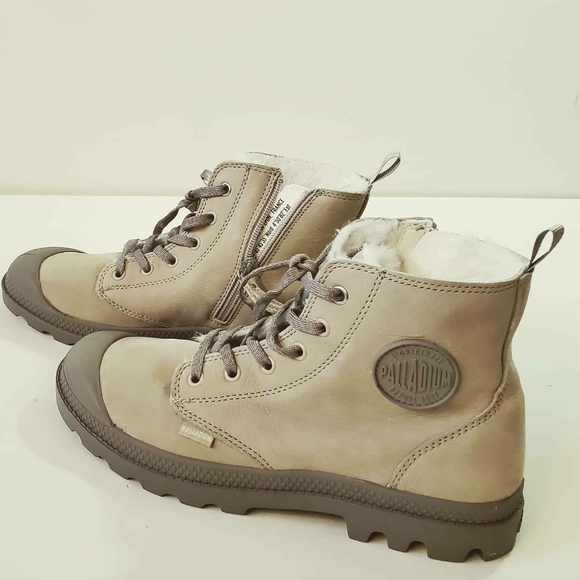 Palladium Boots for Women - Picture 3 of 8